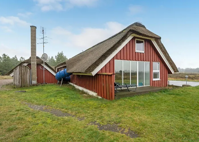 In With Sauna * Romo